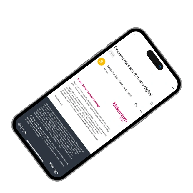 telemóvel com écran dos documentos em formato digital na App Millennium