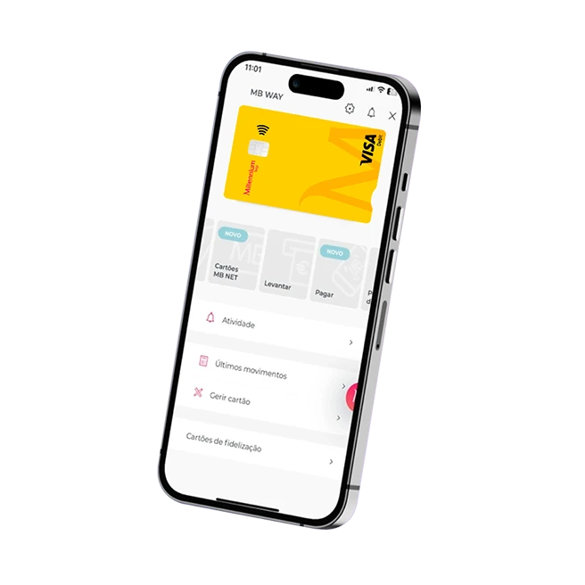 telemóvel com a App Millennium, ecrã MB WAY, e cartão de débito