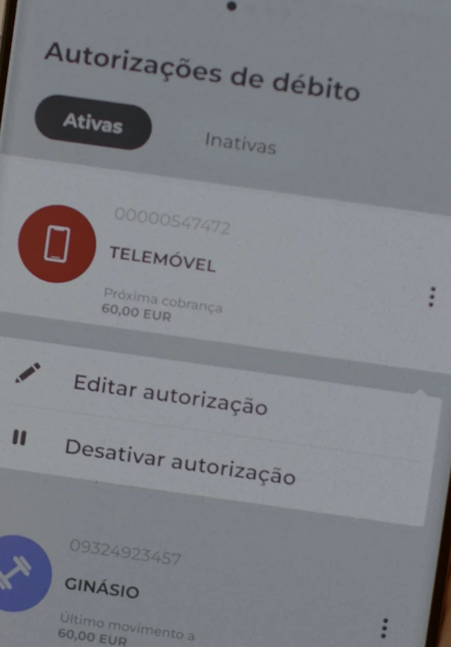 Ecrã da App Millennium com as autorizações de débitos diretos ativas