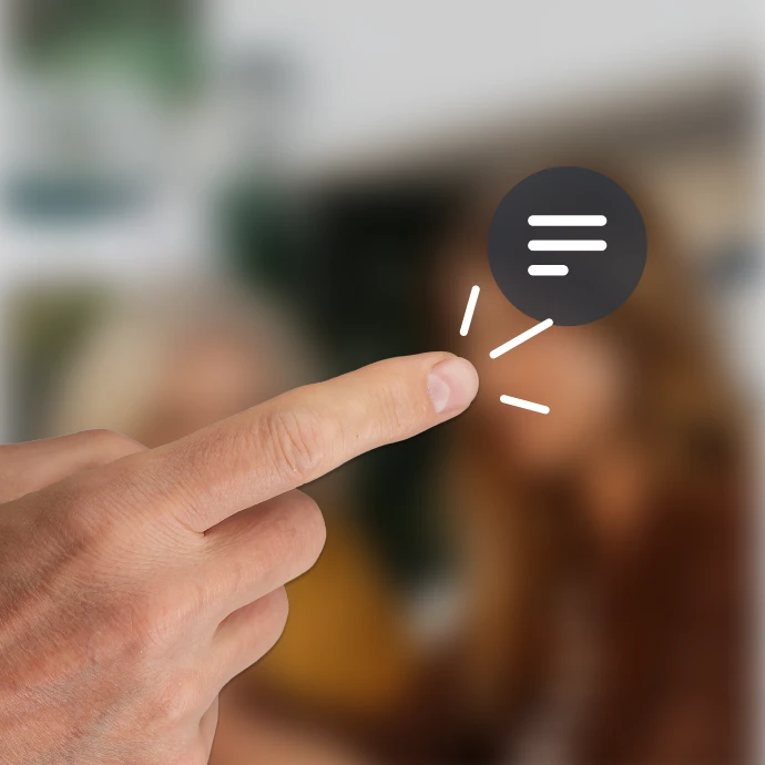 Dedo indicar a clicar num ícone de menu