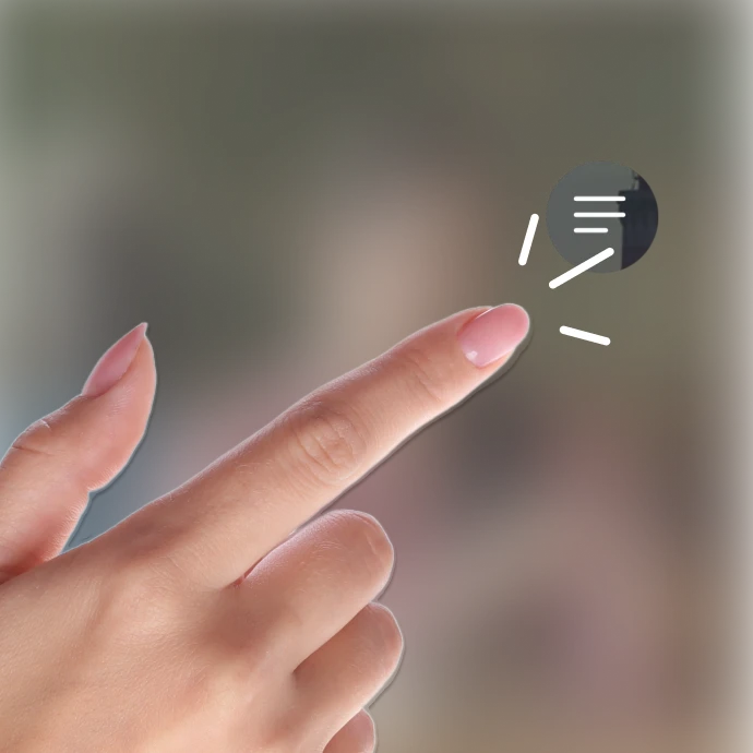 Dedo a clicar no icon de menu da App Millennium
