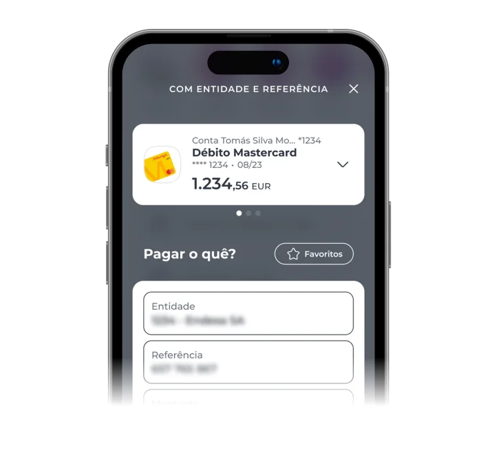 Jornada de pagamento com entidade e referência multibanco na App Millennium no ecrã de um smartphone